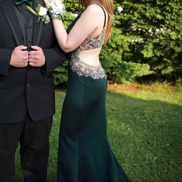Prom dress - Picture 2 of 2